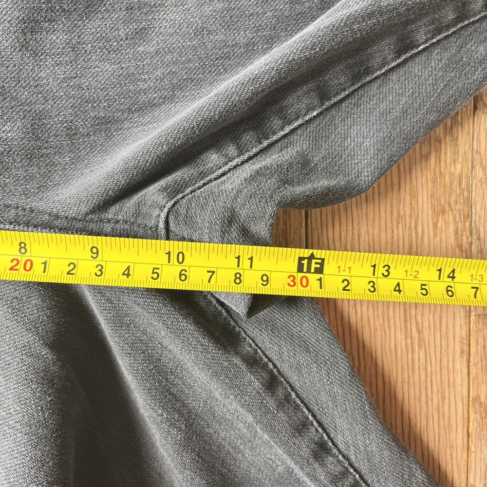 LL Bean Classic Fit Womens‎ 33x28 Black Jeans Straight Dark Wash 5 Pocket - Picture 8 of 8